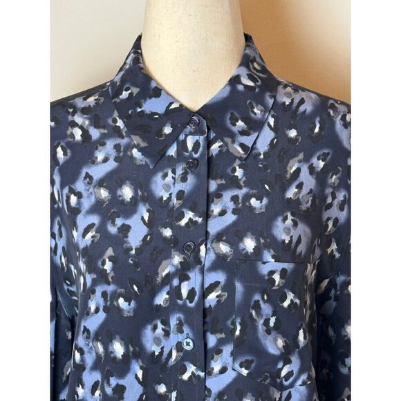 Equipment Shirt Women XS Blue Black Silk Leopard Print Collared Button Up Blouse - Picture 6 of 8